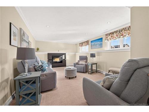 77 Crawford, Moncton, NB 