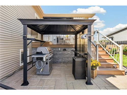 77 Crawford, Moncton, NB 