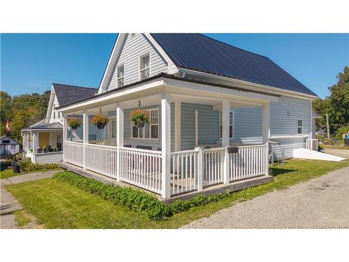 6 Armstrong St, Saint Stephen, NB 