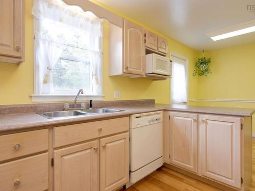 181 Oceanview Drive, Bedford, NS 