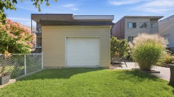 Garage - 