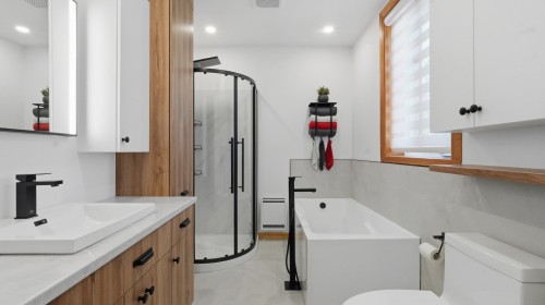Bathroom - 330  - 336 Rue St-Benoît, Québec (La Cité-Limoilou), QC 