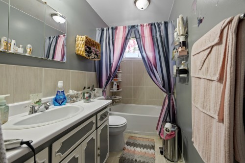 Salle de bains - 78 Rue Billette, Salaberry-De-Valleyfield, QC 