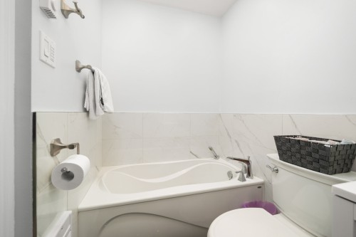 Salle de bains - 6-7390 Ch. De La Côte-St-Luc, Montréal (Côte-Des-Neiges/Notre-Dame-De-Grâce), QC 