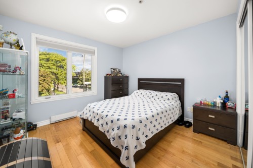 Chambre à coucher - 6-7390 Ch. De La Côte-St-Luc, Montréal (Côte-Des-Neiges/Notre-Dame-De-Grâce), QC 