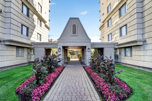Extérieur - 501-1720 Rue Mcnamara, Laval (Chomedey), QC 