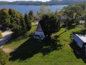 Front of Structure - 24 Rue Henri, Lac-Sainte-Marie, QC 