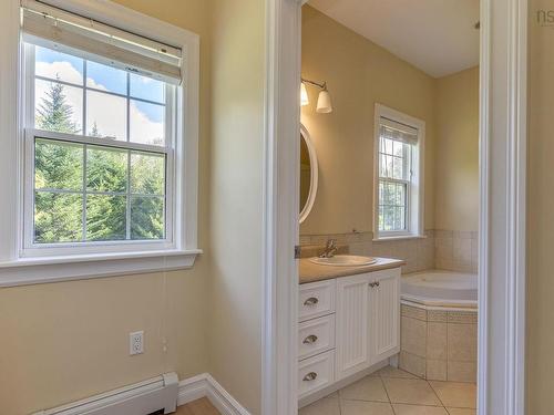 71 Valerie Court, Windsor Junction, NS 
