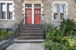 Façade - 