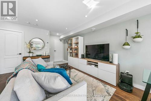 5 - 19 Hays Boulevard, Oakville, ON 