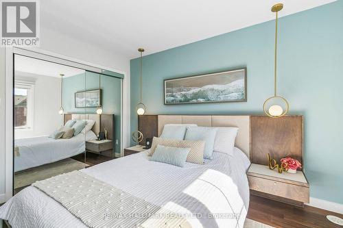 5 - 19 Hays Boulevard, Oakville, ON 