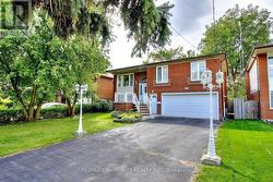 MAIN - 358 MORRISH ROAD Toronto, ON M1C 1G1