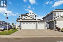 358 Stilling MANOR Saskatoon, SK S7V 0Y8