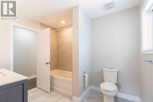 43 Frankford Road, Belleville (Thurlow Ward), ON 