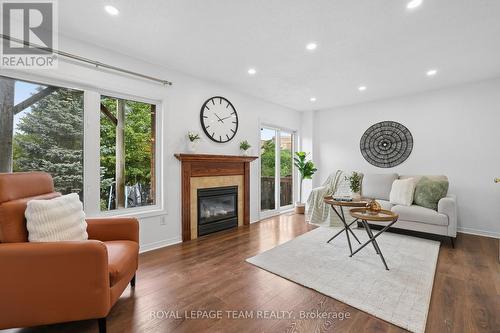 19 Great Oak Private, Ottawa, ON 