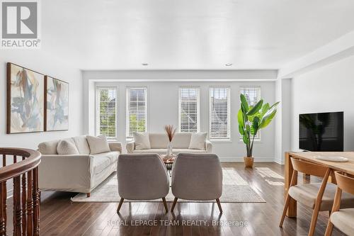 19 Great Oak Private, Ottawa, ON 
