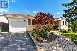 490 TISDALE CRESCENT Ottawa, ON K1J 7A6