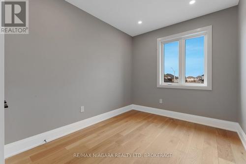 202 - 8900 Angie Drive, Niagara Falls (Forestview), ON 