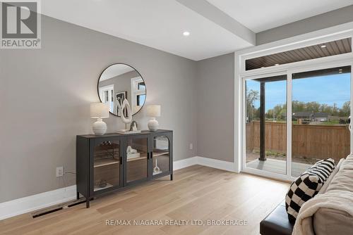 201 - 8900 Angie Drive, Niagara Falls (Forestview), ON 
