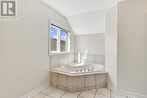 6926 Early Settler Row, Mississauga, ON 