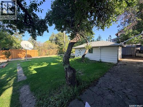 121 Empire Road, Assiniboia, SK 