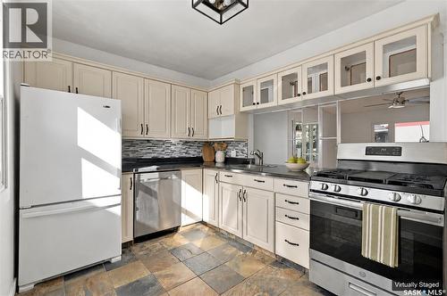 1118 2Nd Street E, Saskatoon, SK 