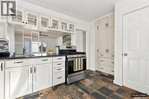 1118 2Nd Street E, Saskatoon, SK 