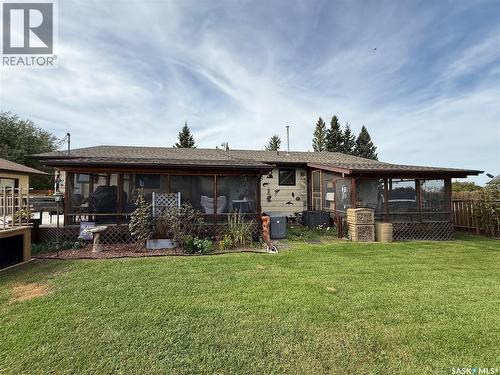 912 Railway Avenue, Loon Lake, SK 