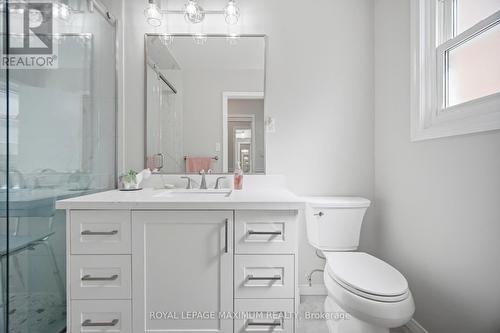 255 John Street, Toronto, ON 