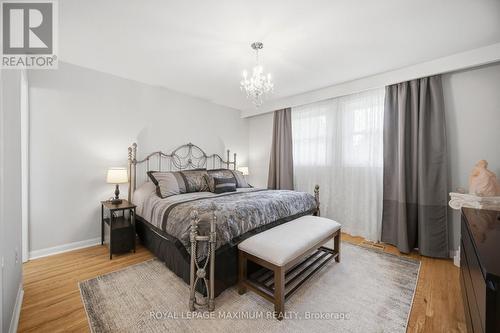 255 John Street, Toronto, ON 