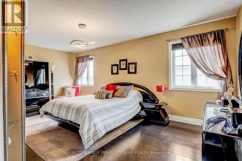 116 Dixon Drive, Milton, ON 