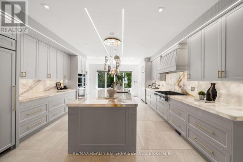 3168 Lakeshore Road W, Oakville, ON 