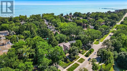3168 Lakeshore Road W, Oakville, ON 