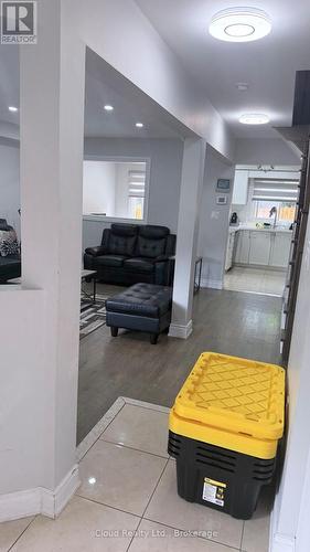 7050 Black Walnut Trail, Mississauga, ON 