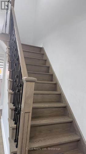 7050 Black Walnut Trail, Mississauga, ON 