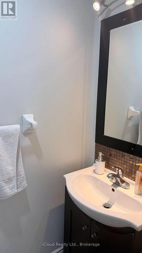 7050 Black Walnut Trail, Mississauga, ON 