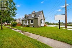 229 WATER STREET Sarnia, ON N7T 5T4