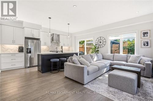 58 Starling Drive, Hamilton, ON 