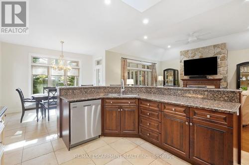 4 Summit Drive, Hamilton, ON 