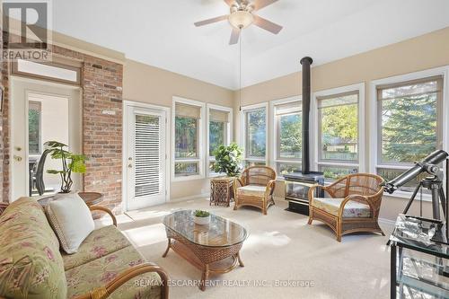 4 Summit Drive, Hamilton, ON 