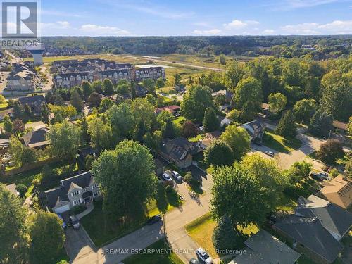 4 Summit Drive, Hamilton, ON 