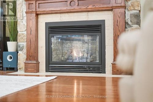 4 Summit Drive, Hamilton, ON 