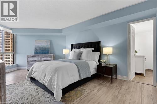 55 Kingsbridge Garden Circle Unit# 1604, Mississauga, ON 