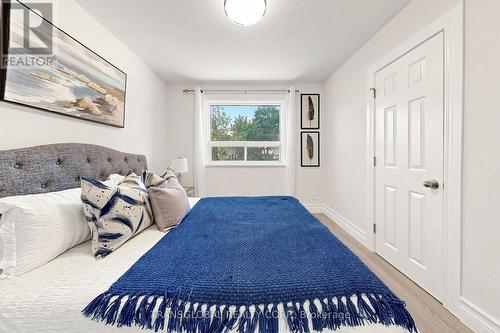 10 Anticosti Drive, Toronto, ON 
