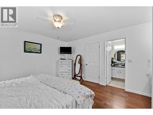 Primary Bedroom - 593 Braemar Drive, Kamloops, BC 