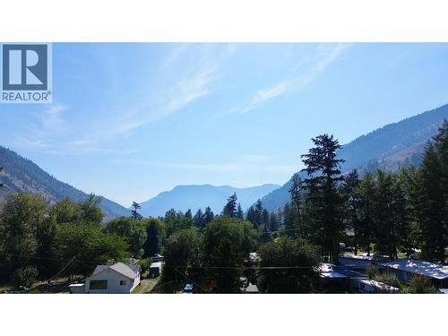 2632 6Th Street, Olalla, BC 