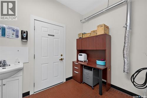 3501 Dewdney Avenue, Regina, SK 