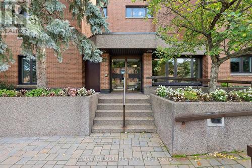 Wheelchair Accessible with Elevators - 75A - 263 Botanica Private, Ottawa, ON 