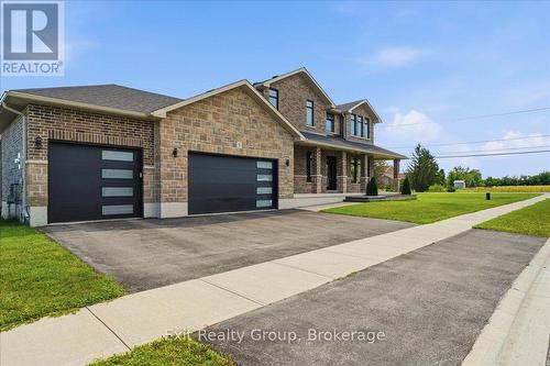 9 Wims Way, Belleville (Thurlow Ward), ON 