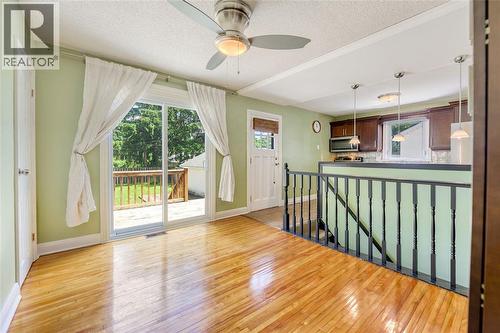 952 Woodland Avenue, Sarnia, ON 